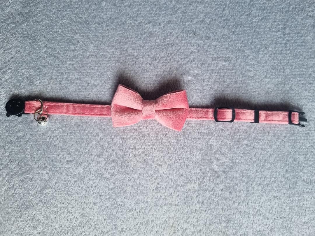 Collier pour Chat en Velours Rose - Miniature 4