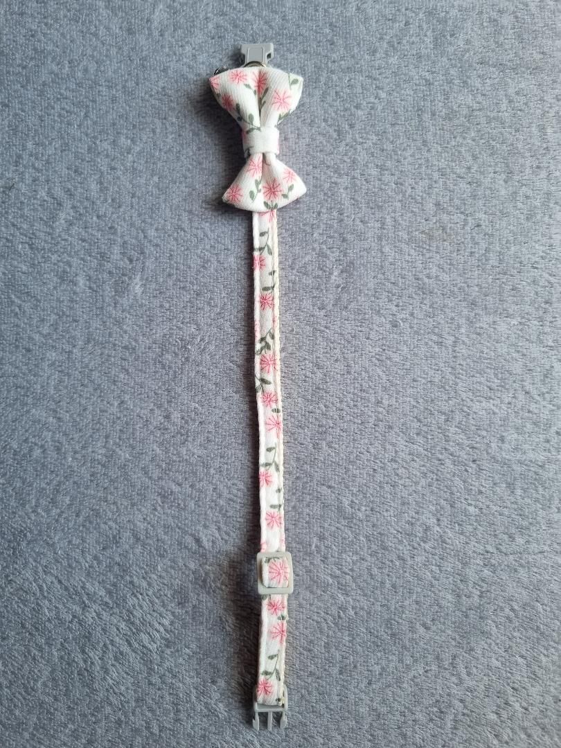 Collier pour Chat à fleurs roses - Miniature 4