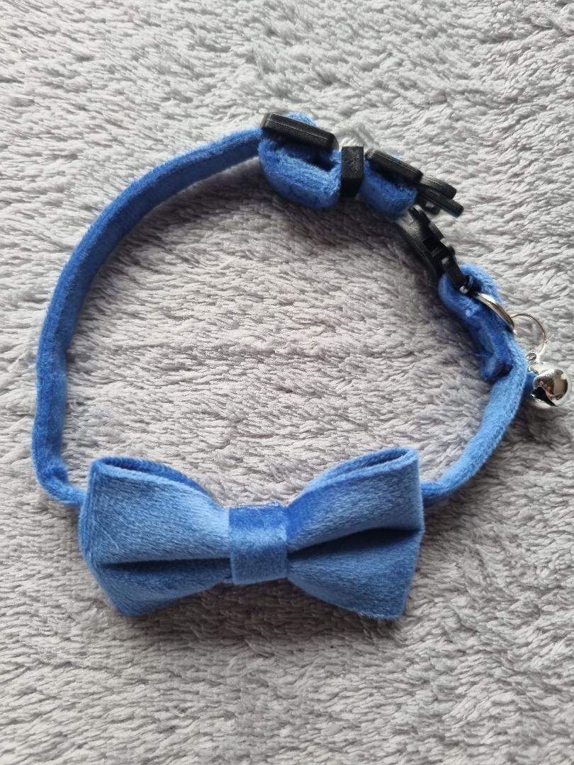 Collier en Velours bleu