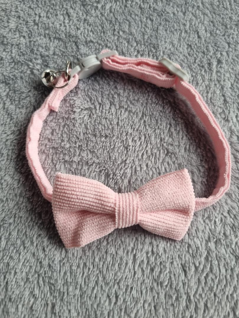 Collier rose côtelé 